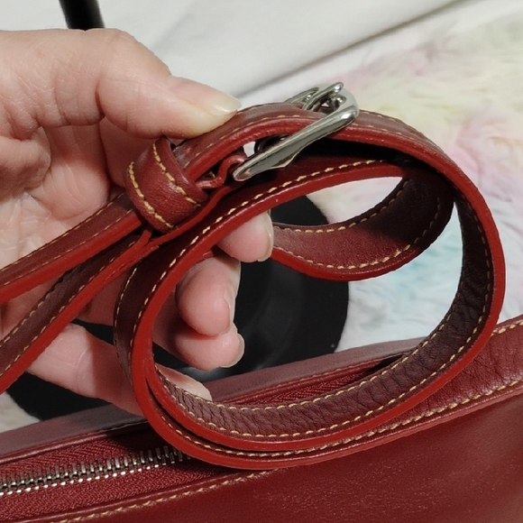 SALE! Authentic Coach Vintage Red Leather Demi Shoulder Bag - Picture 11 of 16
